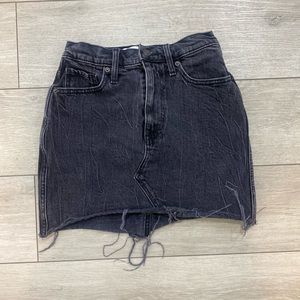 Abercrombie & Fitch Black Denim Skirt | Size 0